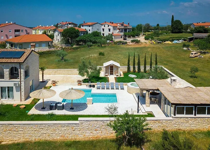 Piccolo Paradiso ロヴィニ