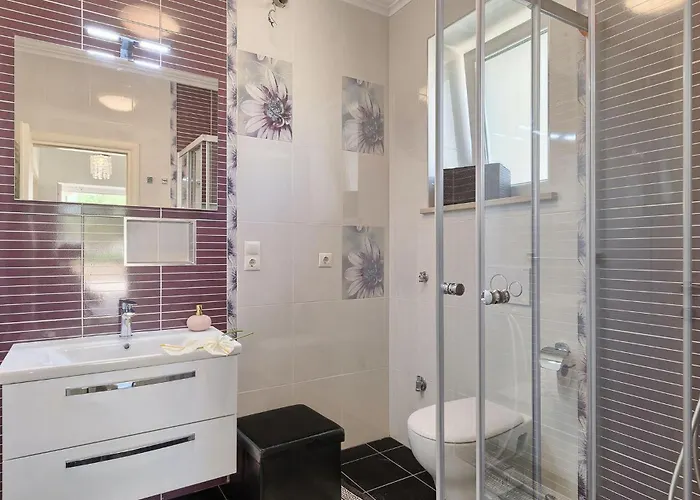 別荘 Piccolo Paradiso ロヴィニ