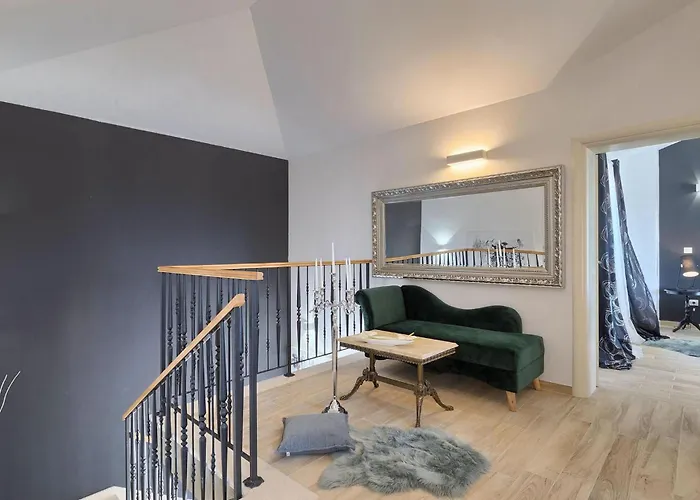 Piccolo Paradiso 펜션 로비니